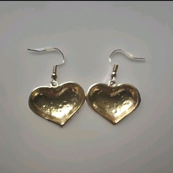 Austrian Crystal Enamel Patriotic Heart Flag Pierced Earrings - Picture 9 of 9